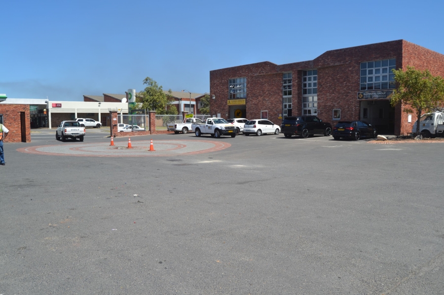 To Let commercial Property for Rent in Beaconvale Western Cape